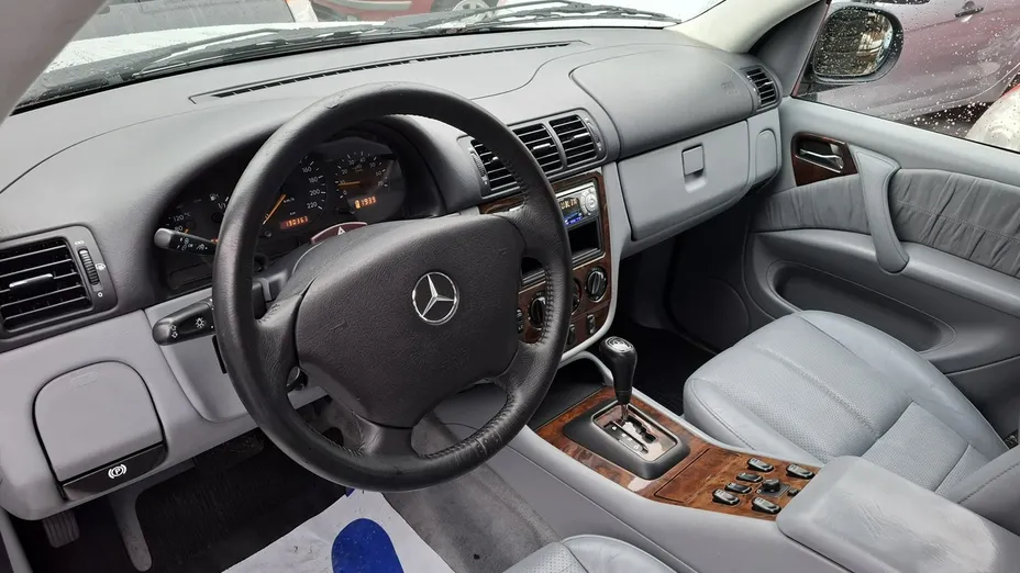 MERCEDES-BENZ ML -