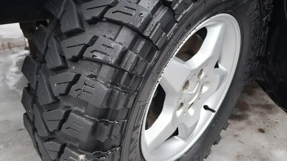 MERCEDES-BENZ ML -