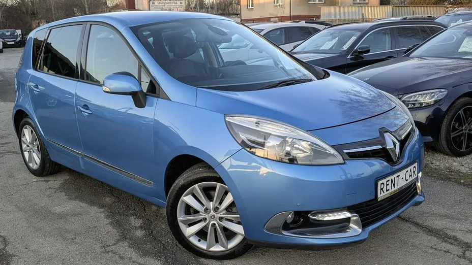 RENAULT Scenic -