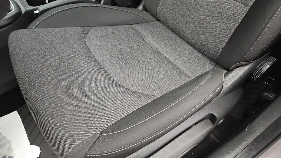 HYUNDAI i30 -