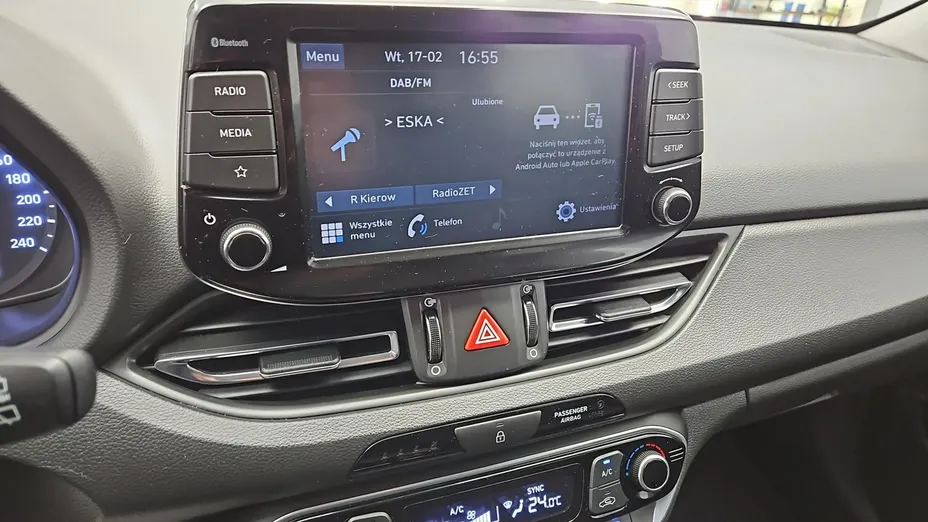 HYUNDAI i30 -