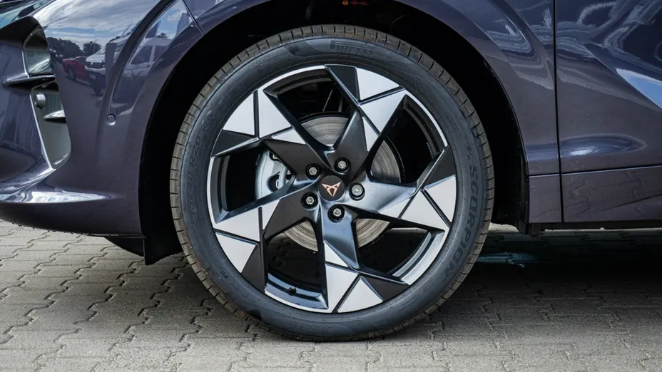 CUPRA Terramar -