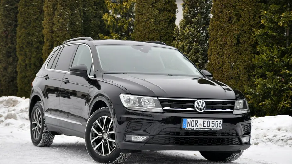 VOLKSWAGEN Tiguan -