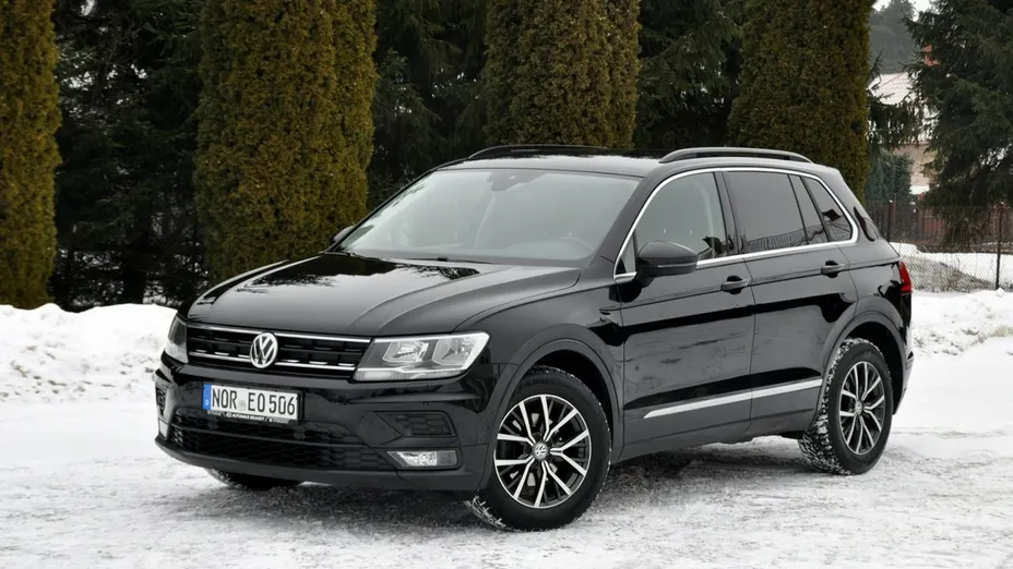 VOLKSWAGEN Tiguan -