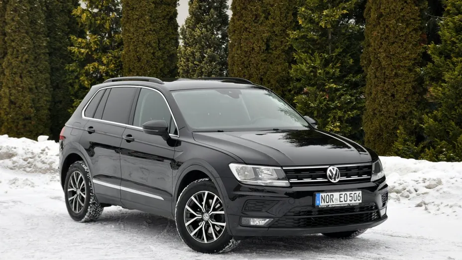 VOLKSWAGEN Tiguan -