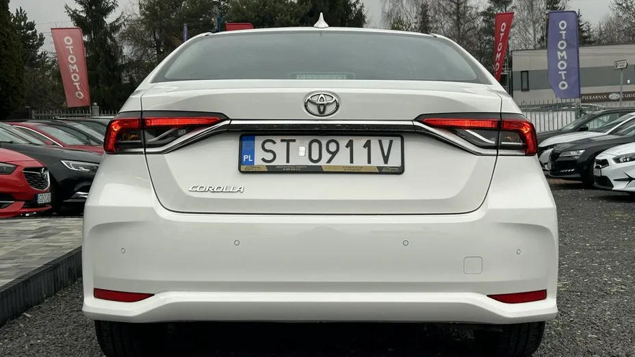 TOYOTA Corolla -