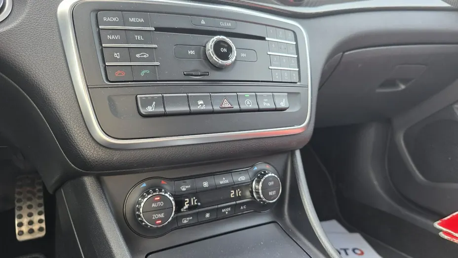MERCEDES-BENZ CLA -