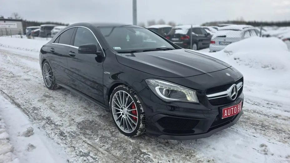 MERCEDES-BENZ CLA -