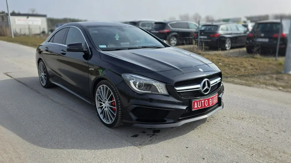 MERCEDES-BENZ CLA -