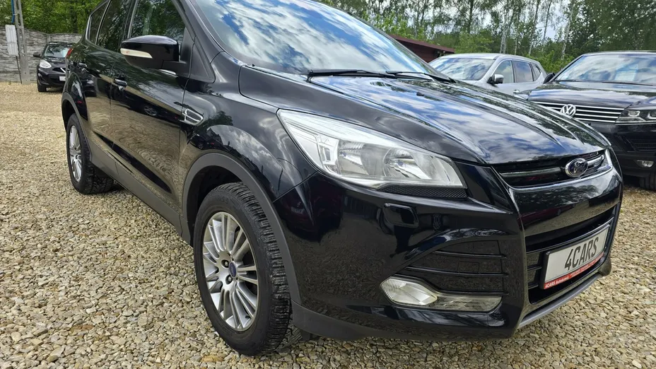 FORD Kuga -
