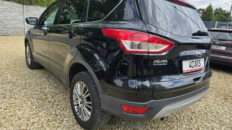 FORD Kuga -
