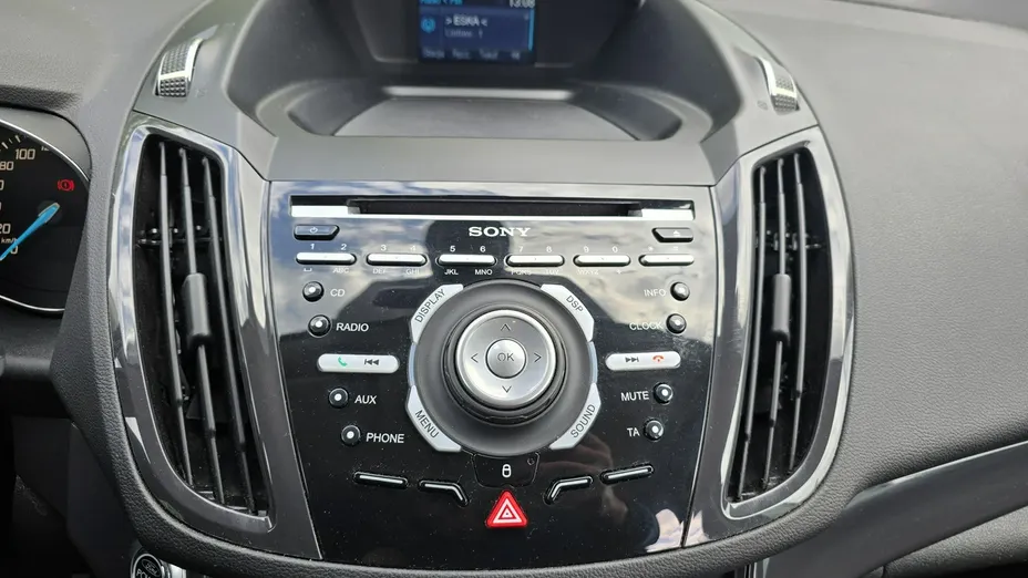 FORD Kuga -
