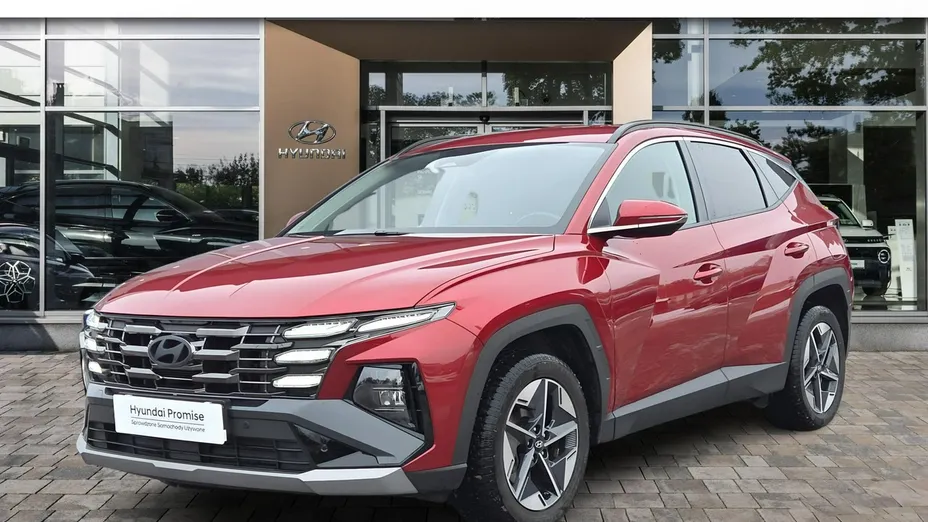 HYUNDAI Tucson -