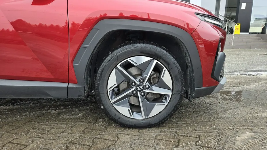 HYUNDAI Tucson -