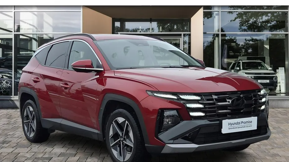 HYUNDAI Tucson -