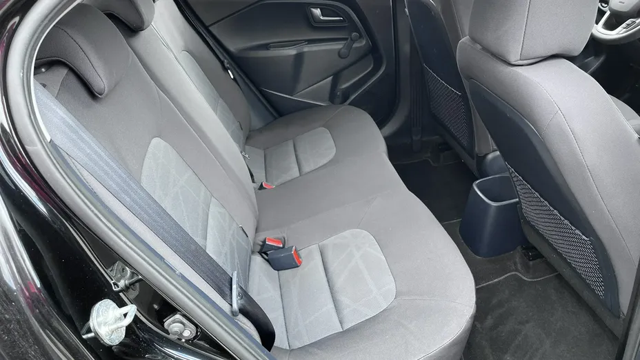 KIA Rio -