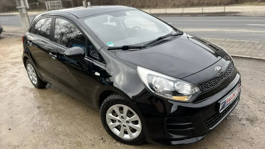 KIA Rio -