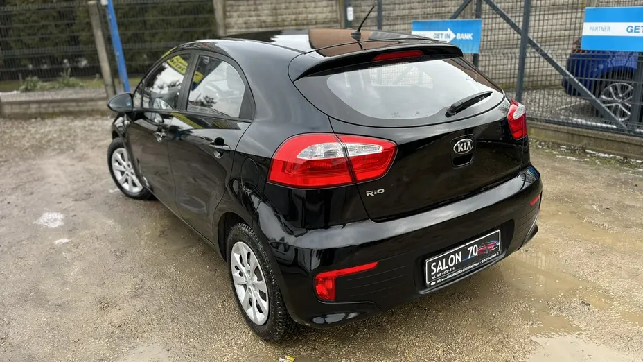 KIA Rio -