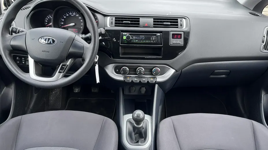 KIA Rio -