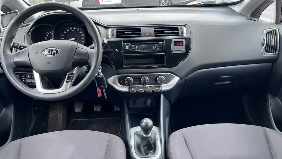 KIA Rio -