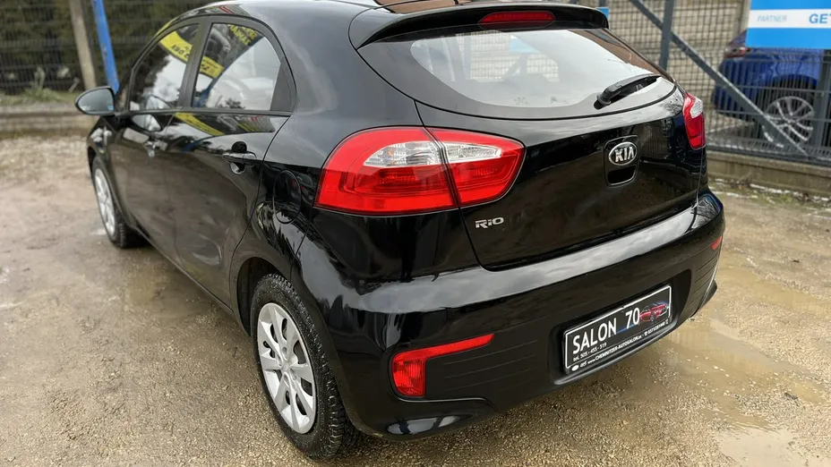 KIA Rio -