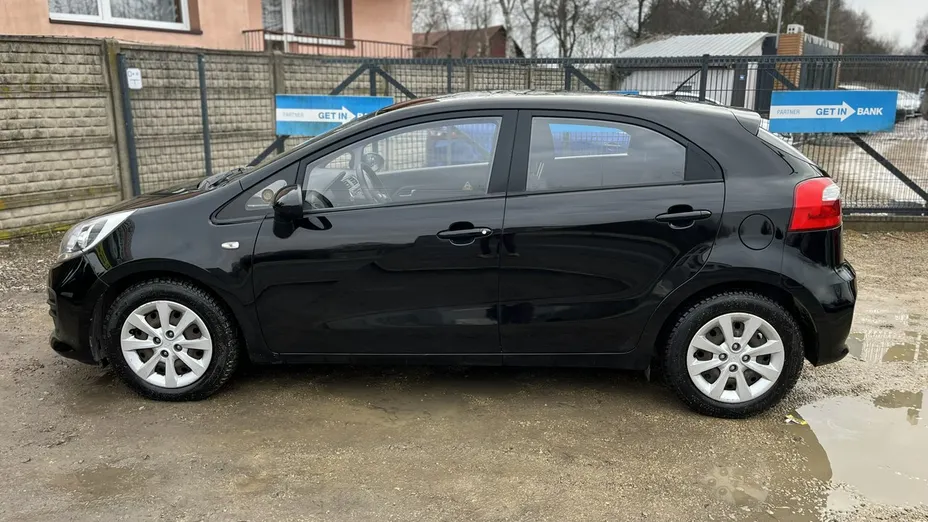 KIA Rio -