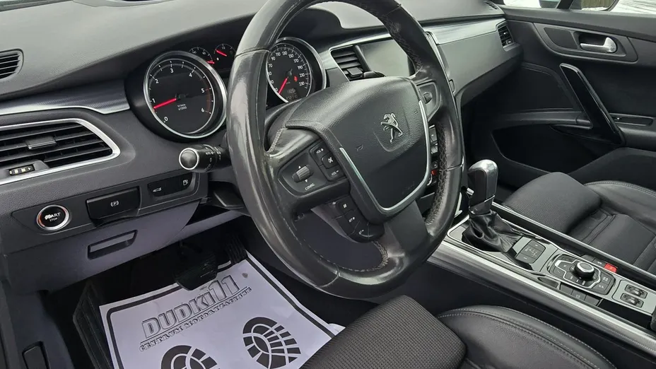 PEUGEOT 508 -