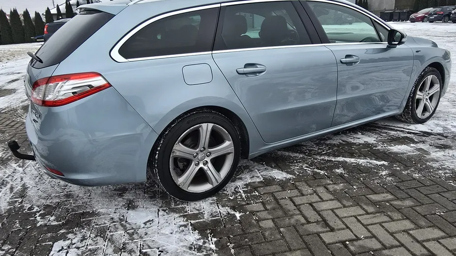 PEUGEOT 508 -