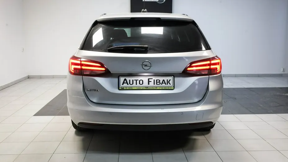OPEL Astra -