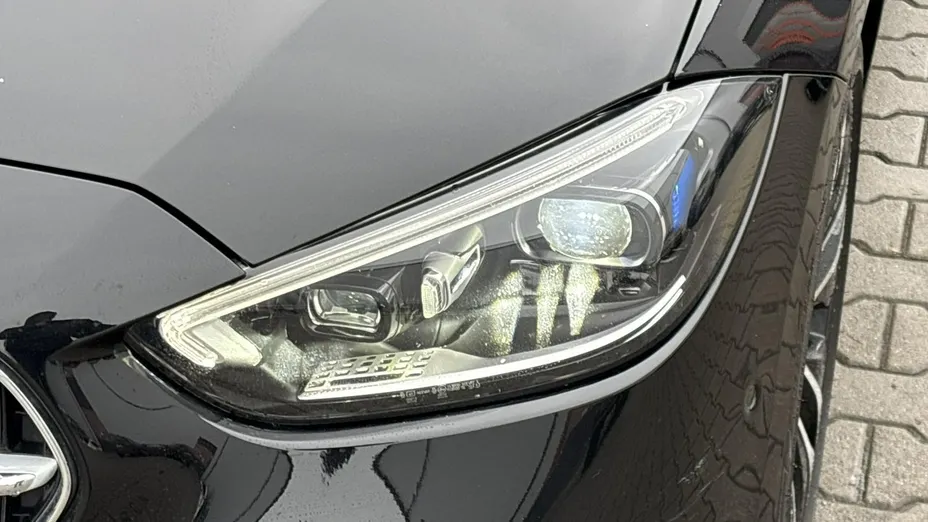 MERCEDES-BENZ C Klasa -