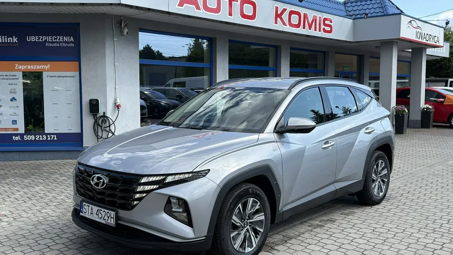 HYUNDAI Tucson -