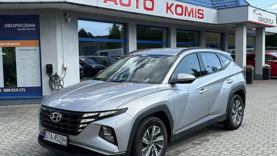 HYUNDAI Tucson -