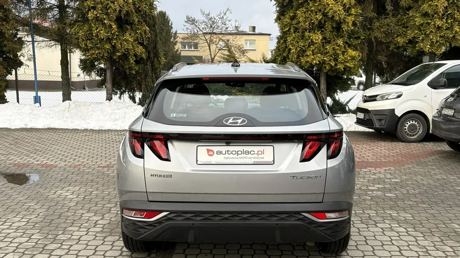 HYUNDAI Tucson -