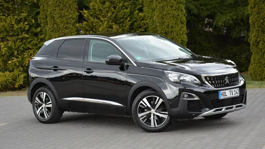 PEUGEOT 3008 -