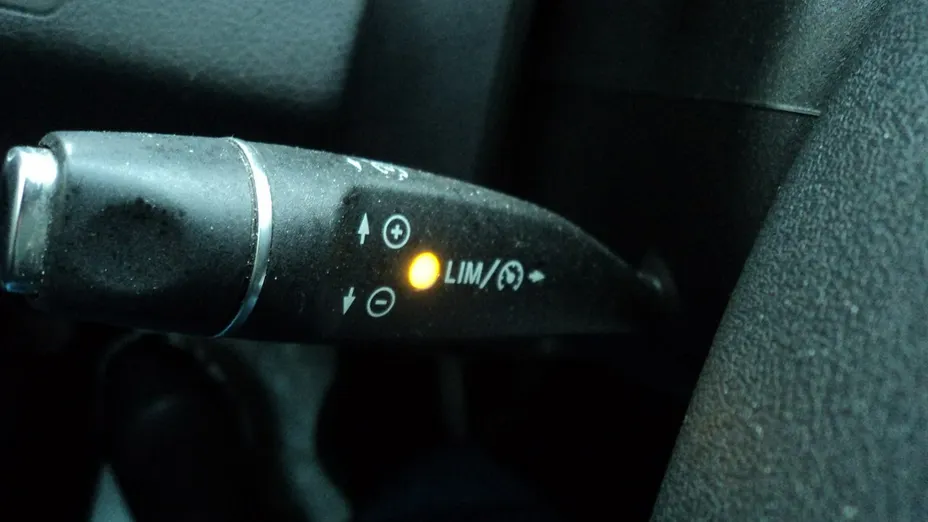 MERCEDES-BENZ E Klasa -