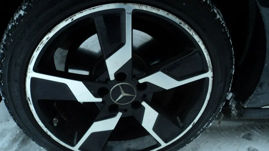 MERCEDES-BENZ E Klasa -