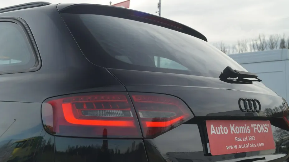 AUDI A4 -