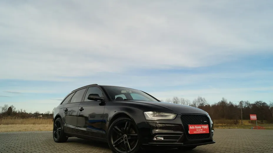 AUDI A4 -