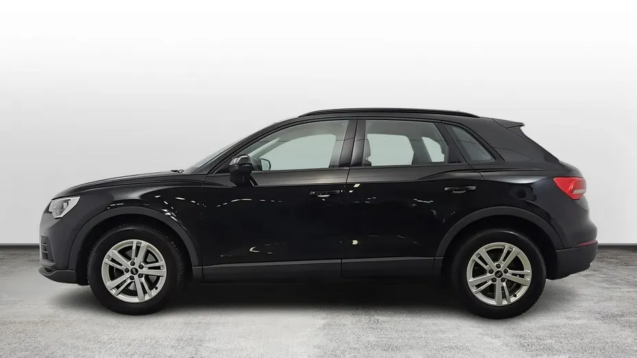 AUDI Q3 -