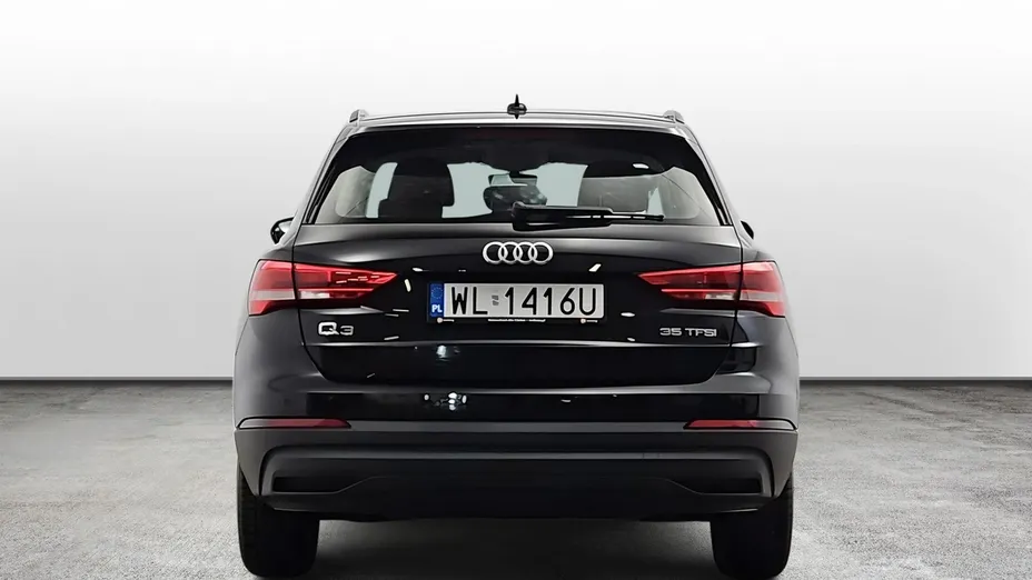 AUDI Q3 -