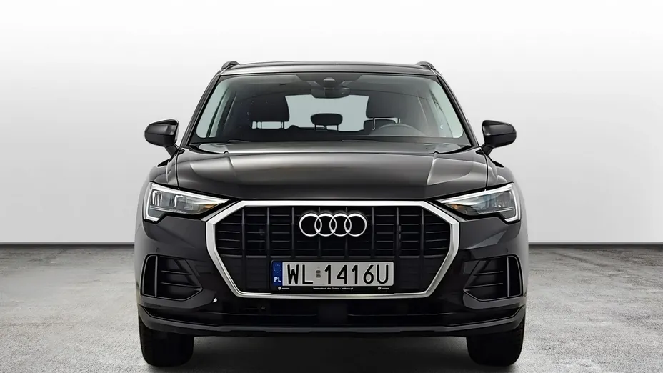 AUDI Q3 -