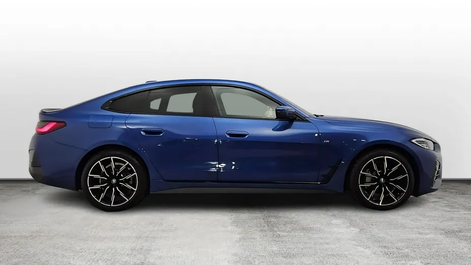 BMW i4 -