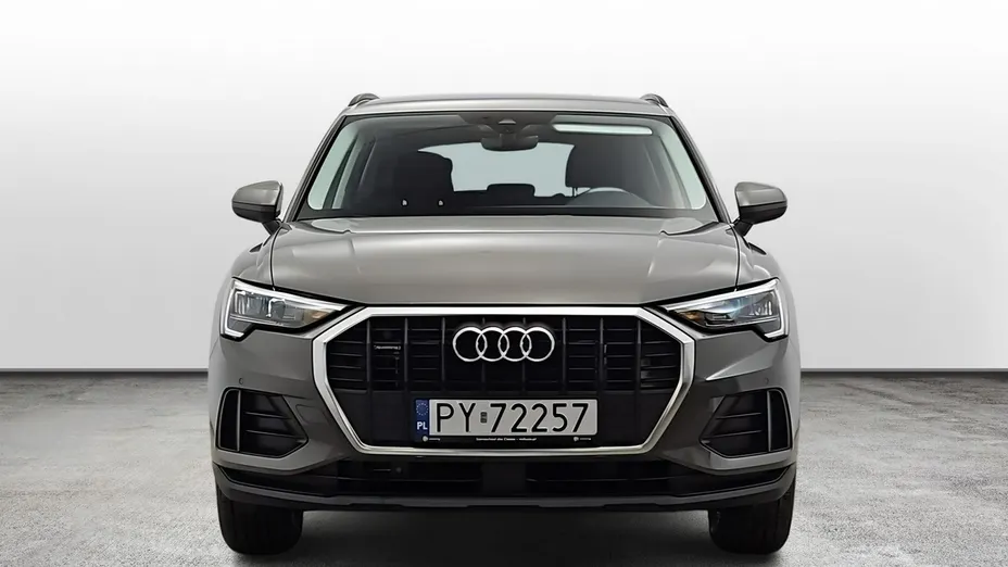 AUDI Q3 -