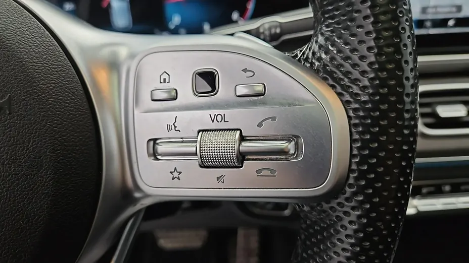 MERCEDES-BENZ GLE -