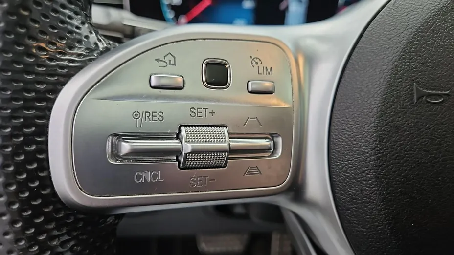 MERCEDES-BENZ GLE -