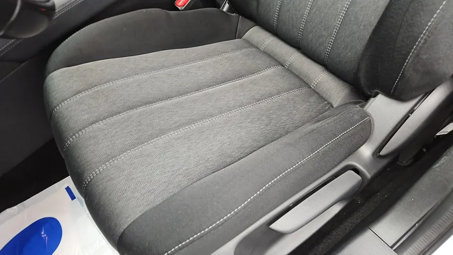 MAZDA 6 -