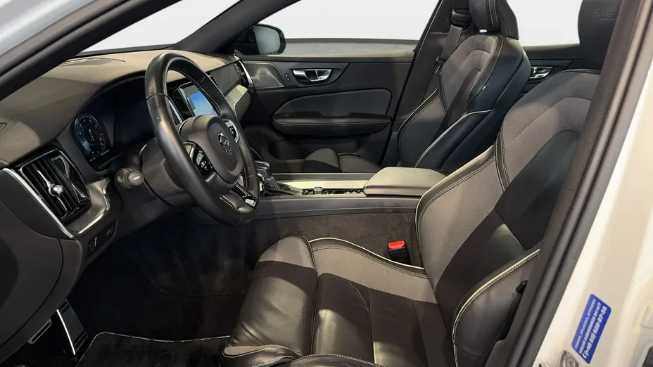 VOLVO S60 S60 T6 AWD R-Design aut