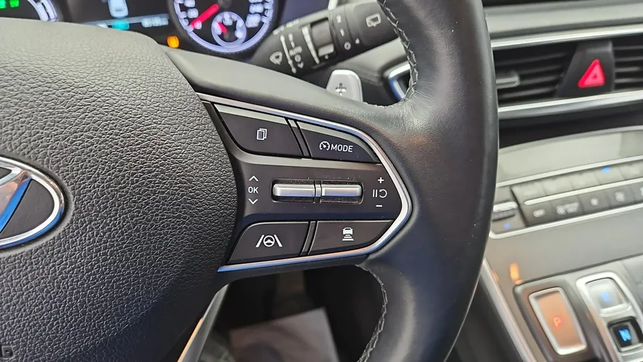 HYUNDAI Santa Fe -