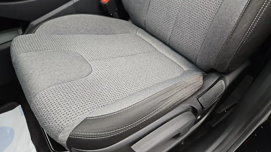 HYUNDAI Santa Fe -