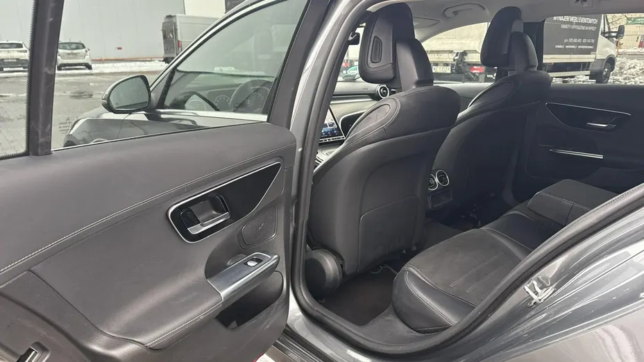 MERCEDES-BENZ C Klasa -